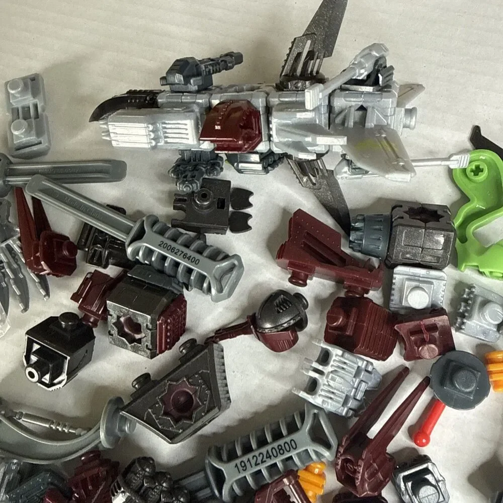 Snap Ships Build To Battle Large Piece Parts Lot Weapons Spares Bundle
